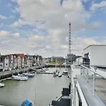 Marina, Cm24b